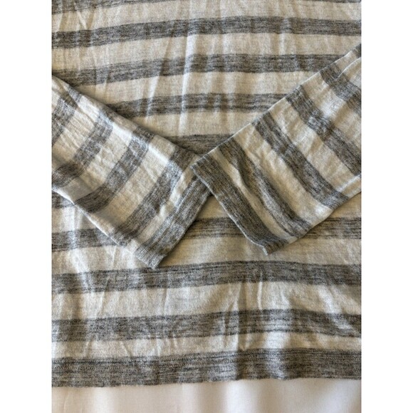 VINCE Jaspe Gray Striped Crewneck Sweater Mens XL Lightweight Long Sleeve Casual - Picture 7 of 9